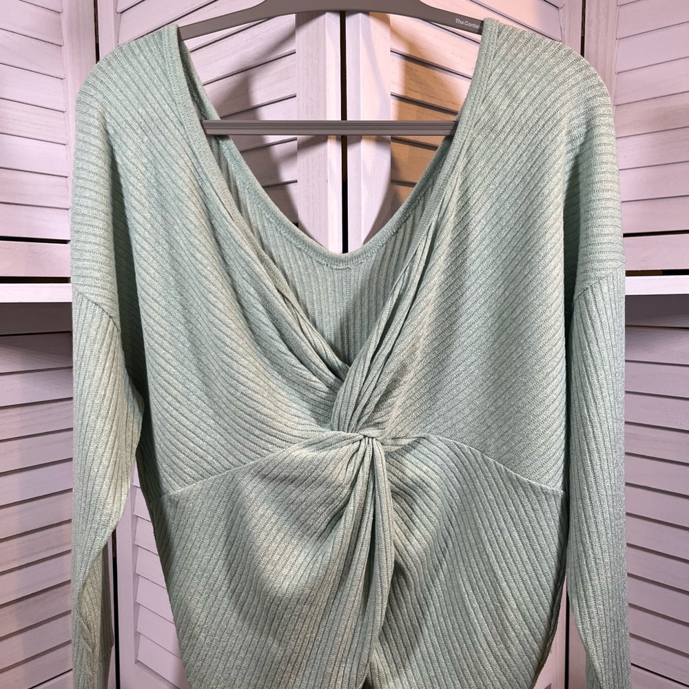 NEW STYLE RACK SWEATSHIRT - Picture 2 of 11